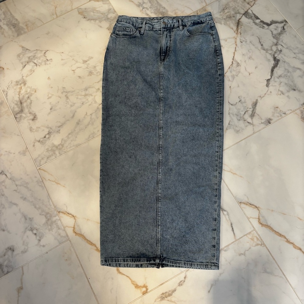 Good American Denim Maxi Skirt size 12 / 31 EUC